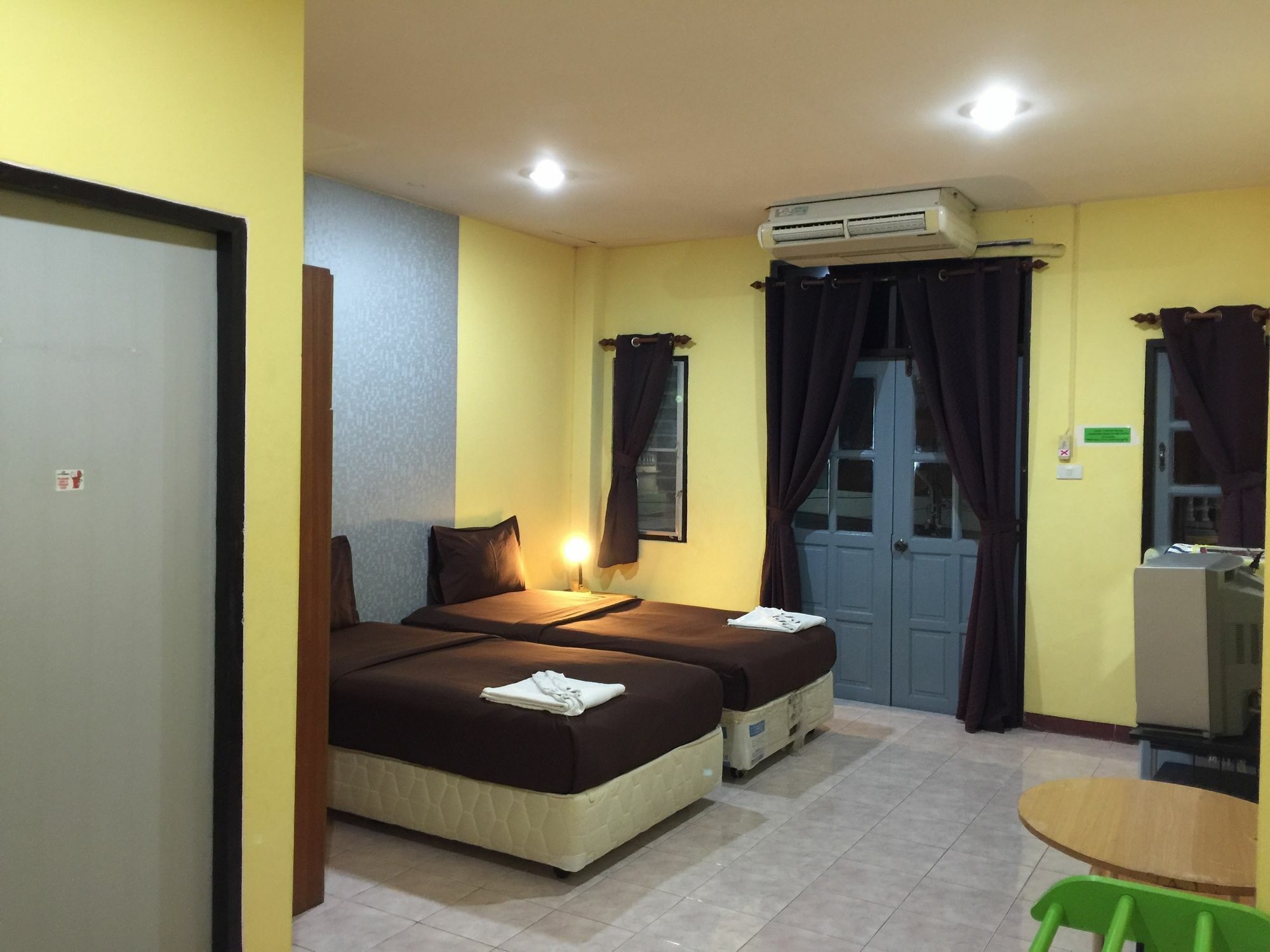 Andaman Place Guesthouse Patong Exteriér fotografie